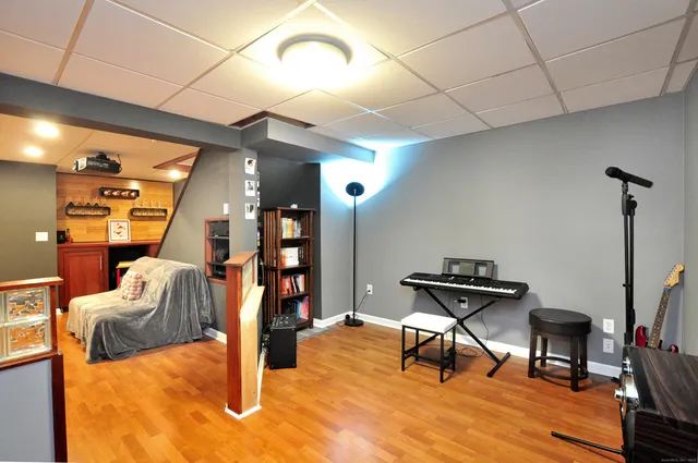 $489,900 | 132 Knollwood Drive, Wolcott, CT 06716