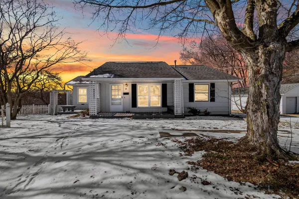 $229,000 | 60 Griswold Street, Hillsdale, MI 49242