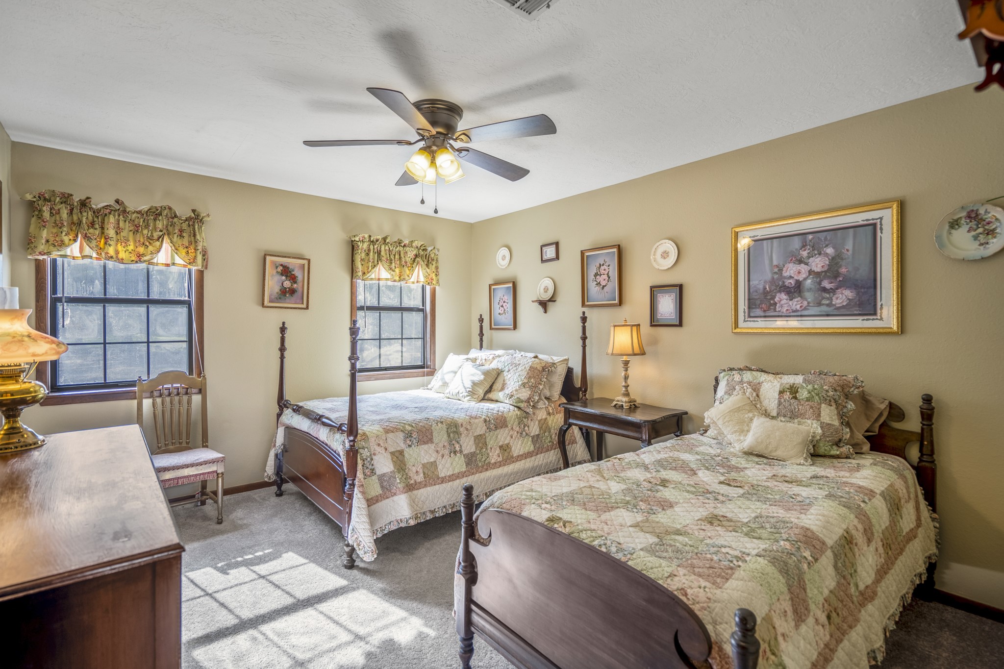 5415 Old Israel Road Livingston, TX 77351 - Photo 23 of 45 Guest room located on the second floor