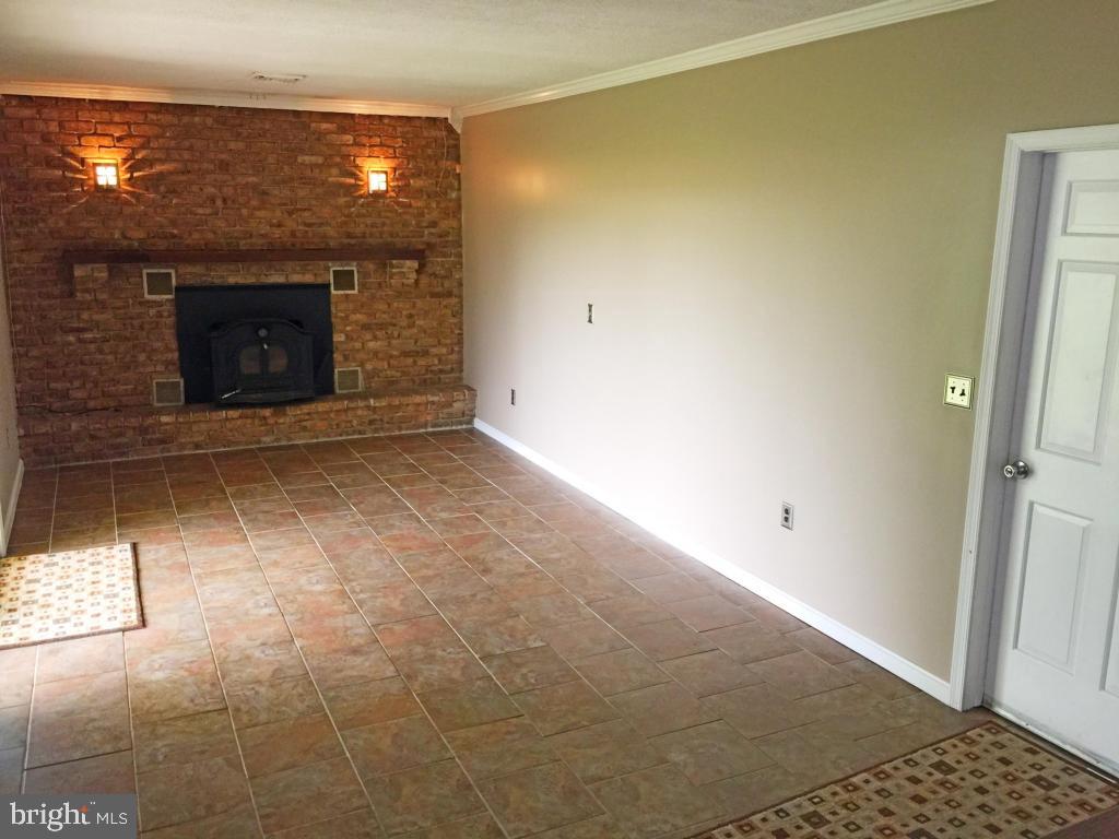 1186 Garber Road Elizabethtown, PA 17022 - Photo 8 of 19 Gallery Image 8