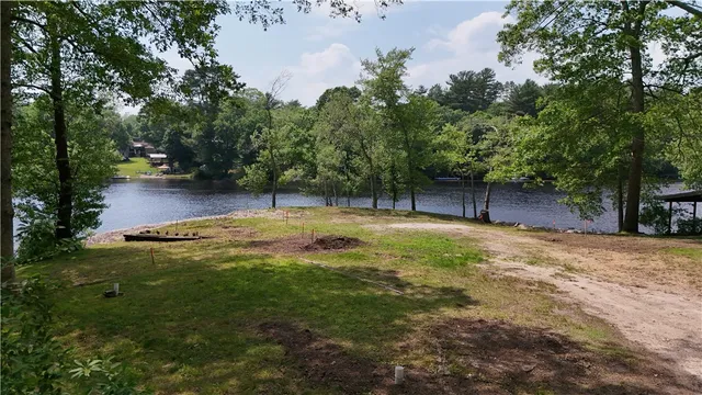 $349,999 | 3 Lakeside Drive, Hopkinton, RI 02832