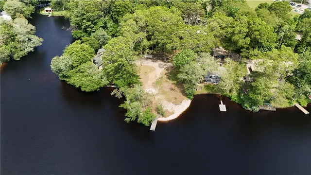 $349,999 | 3 Lakeside Drive, Hopkinton, RI 02832