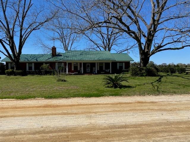 1668 Howell Williams Road Bonifay, FL 32425 - Photo 7 of 27 Bonifay Outside Front Pic 4