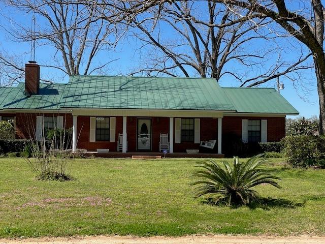 1668 Howell Williams Road Bonifay, FL 32425 - Photo 8 of 27 Bonifay Outside Front Pic 5