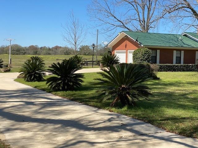 1668 Howell Williams Road Bonifay, FL 32425 - Photo 10 of 27 Bonifay OUtside Pic 2