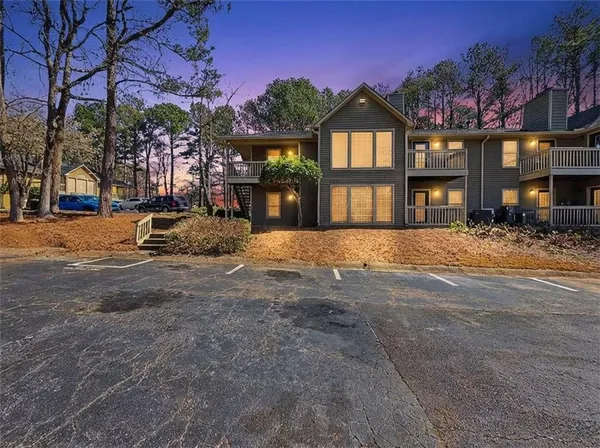 $1,850 | 1702 Country Park Drive, Smyrna, GA 30080