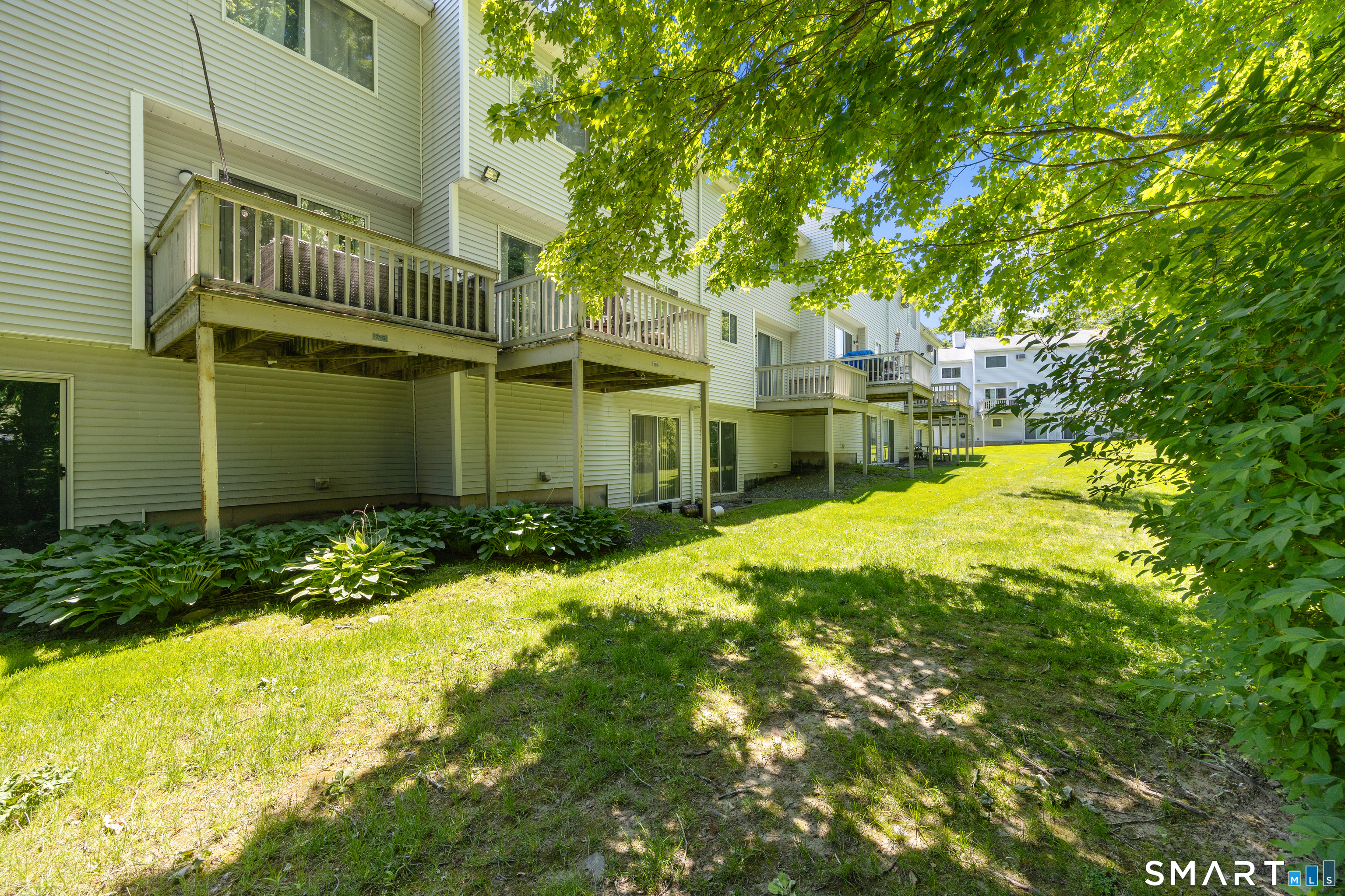 925 Oronoke Road, Unit 27F Waterbury, CT 06708 - Photo 24 of 26