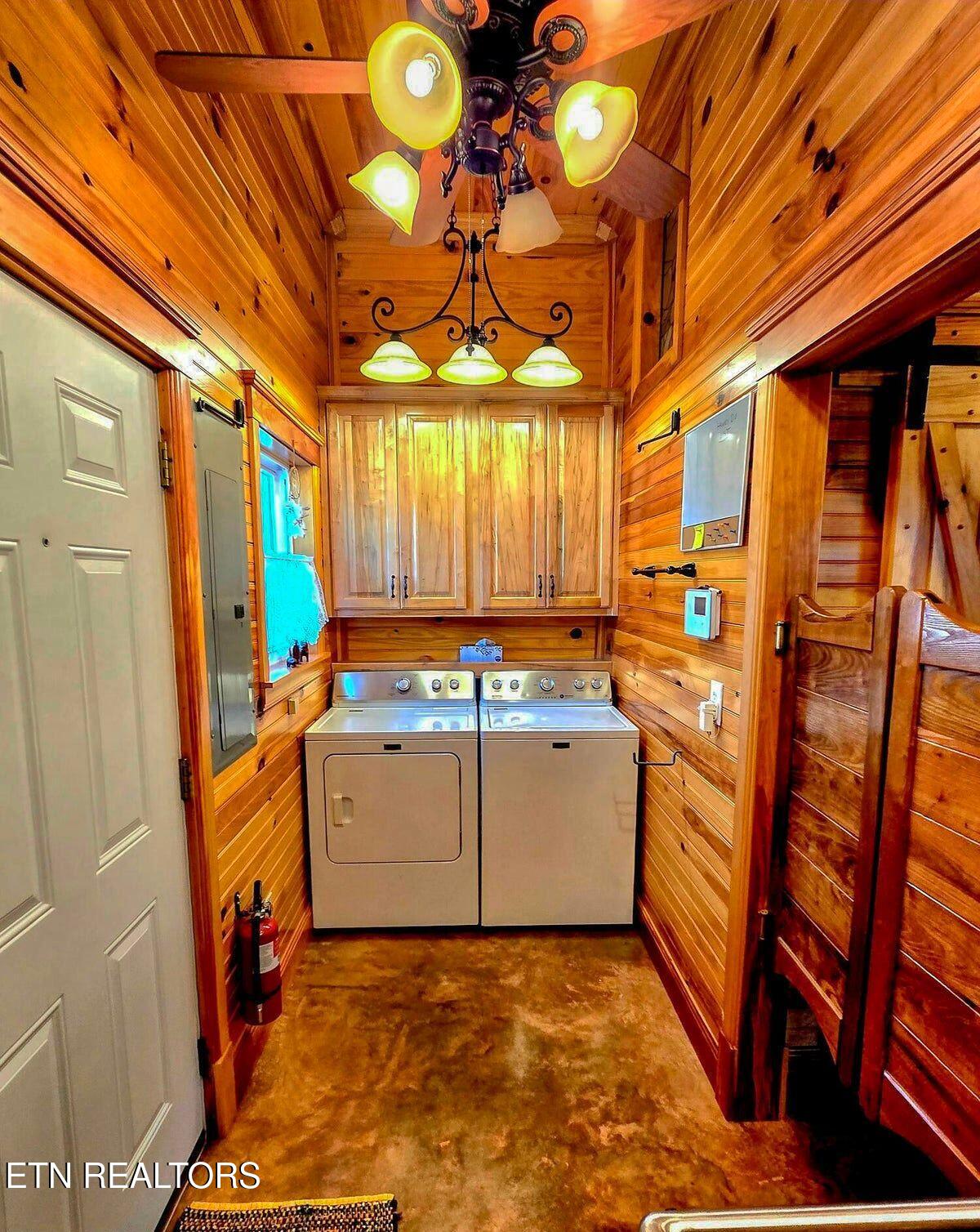 145 Horse Haven Road Allardt, TN 38504 - Photo 16 of 59 16