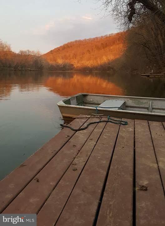7193 Howellsville Road Boyce, VA 22620 - Photo 4 of 26 Enjoy the river year round!
