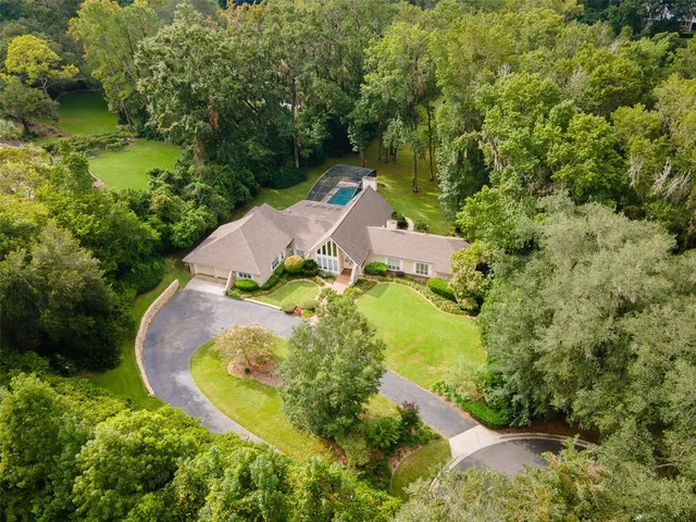 $799,900 | 2425 Northwest 26th Place, Gainesville, FL 32605