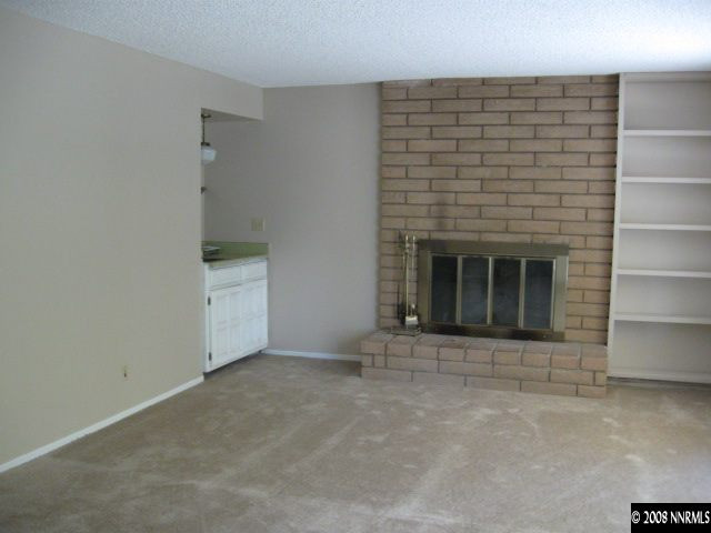 4255 Spring Drive Reno, NV 89502 - Photo 2 of 8 Photo 2