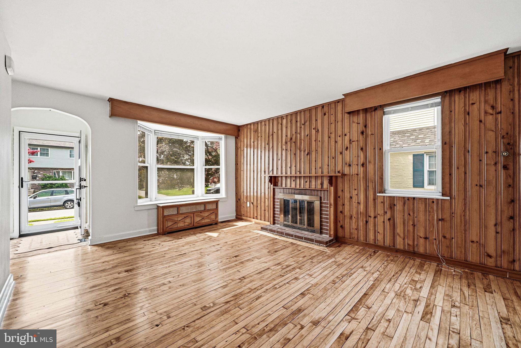 428 Prospect Road Springfield, PA 19064 - Photo 4 of 28 Charming space with natural light.