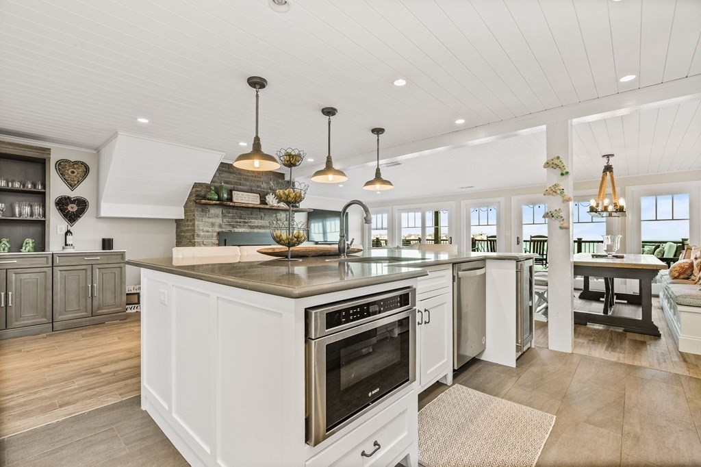 2 Lighthouse Road Scituate, MA 02066 - Photo 9 of 41