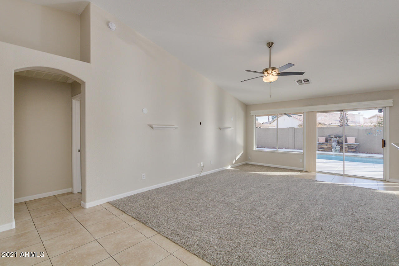 2167 East Ranch Court Gilbert, AZ 85296 - Photo 8 of 35 09-Ranch