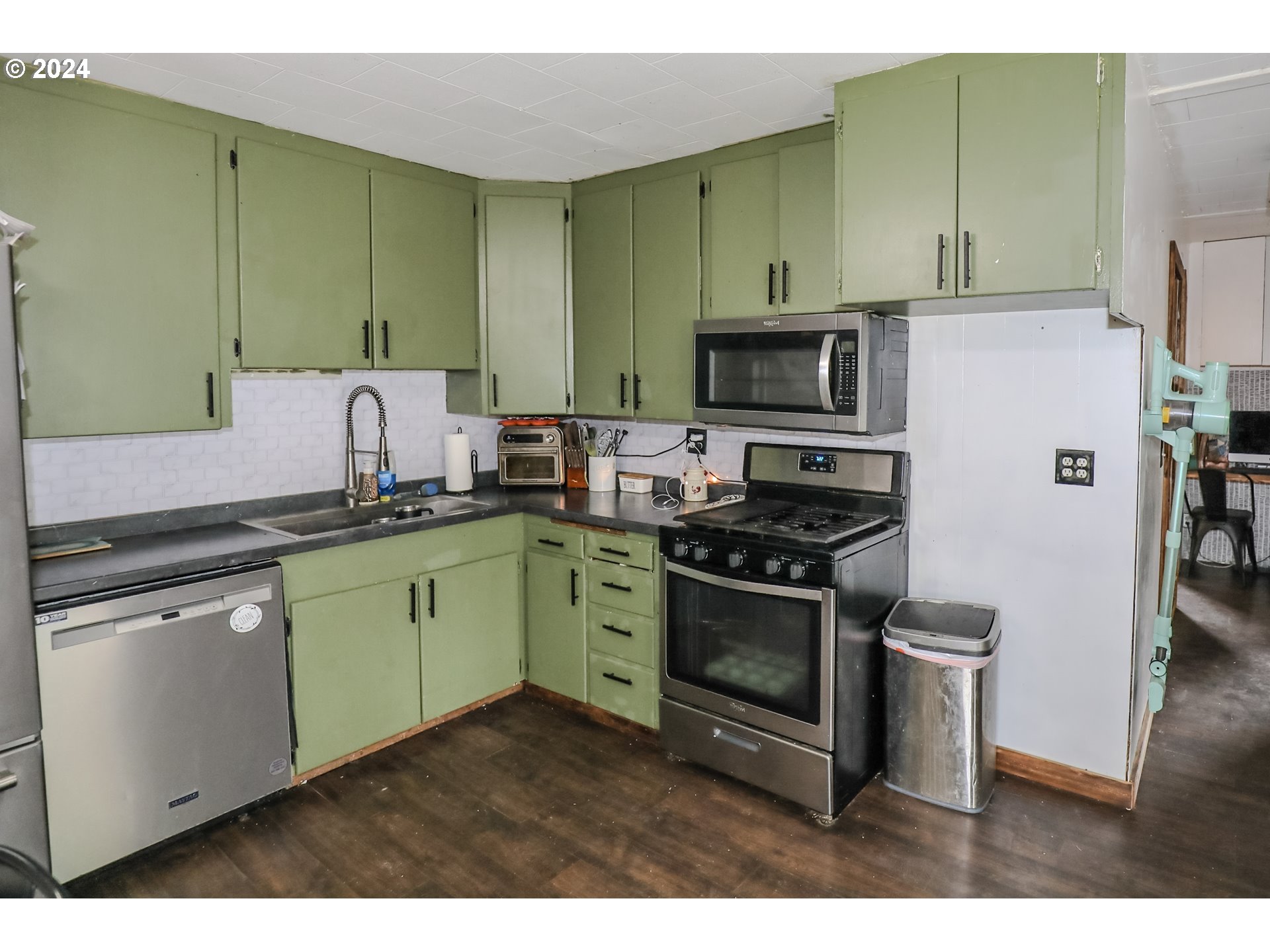 142 Plat M Road Sutherlin, OR 97479 - Photo 18 of 36 Gallery Image 18
