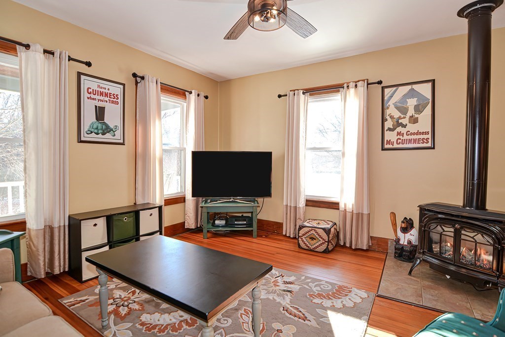 465 Great Road Stow, MA 01775 - Photo 16 of 38
