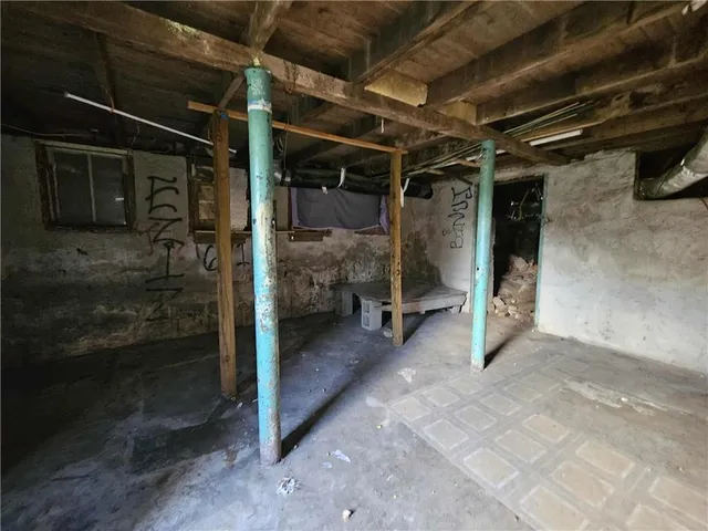 $94,900 | 514 West Macon Street, Carthage, MO 64836