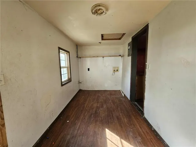 $94,900 | 514 West Macon Street, Carthage, MO 64836