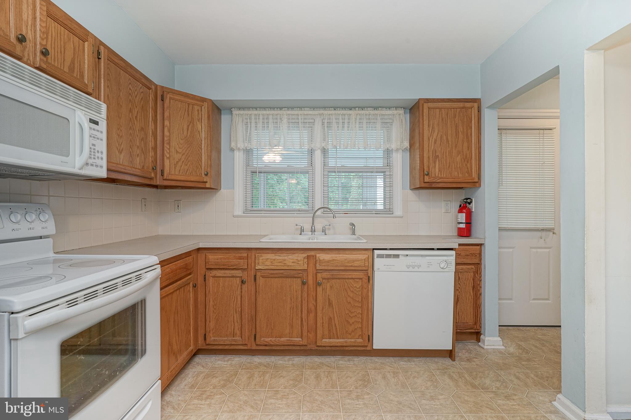 602 Cornell Road Burlington, NJ 08016 - Photo 9 of 35 Great View!