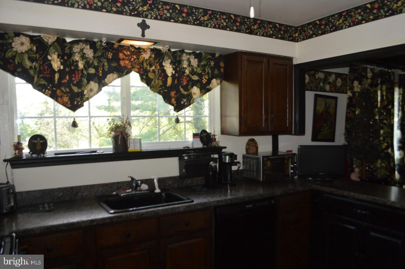 1400 Little Gloucester Road Clementon, NJ 08021 - Photo 10 of 30