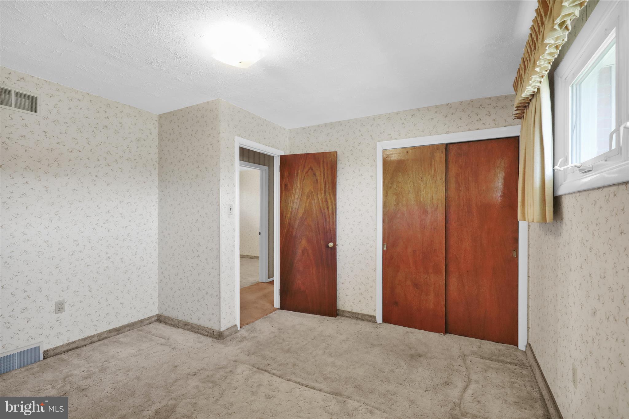 1901 County Street Reading, PA 19605 - Photo 17 of 25 BR 1