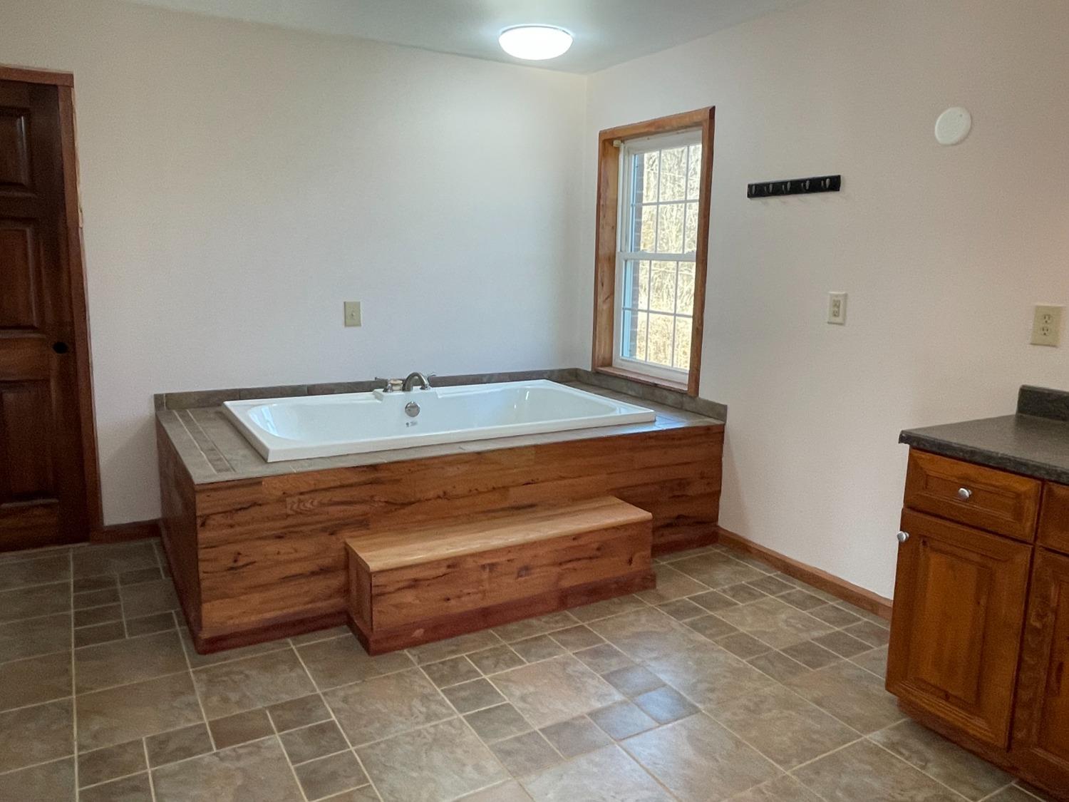 12302 Bennett Road Florence, IN 47020 - Photo 23 of 60 Master Bath