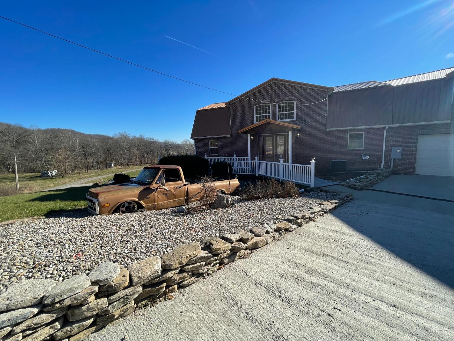 12302 Bennett Road Florence, IN 47020 - Photo 3 of 60