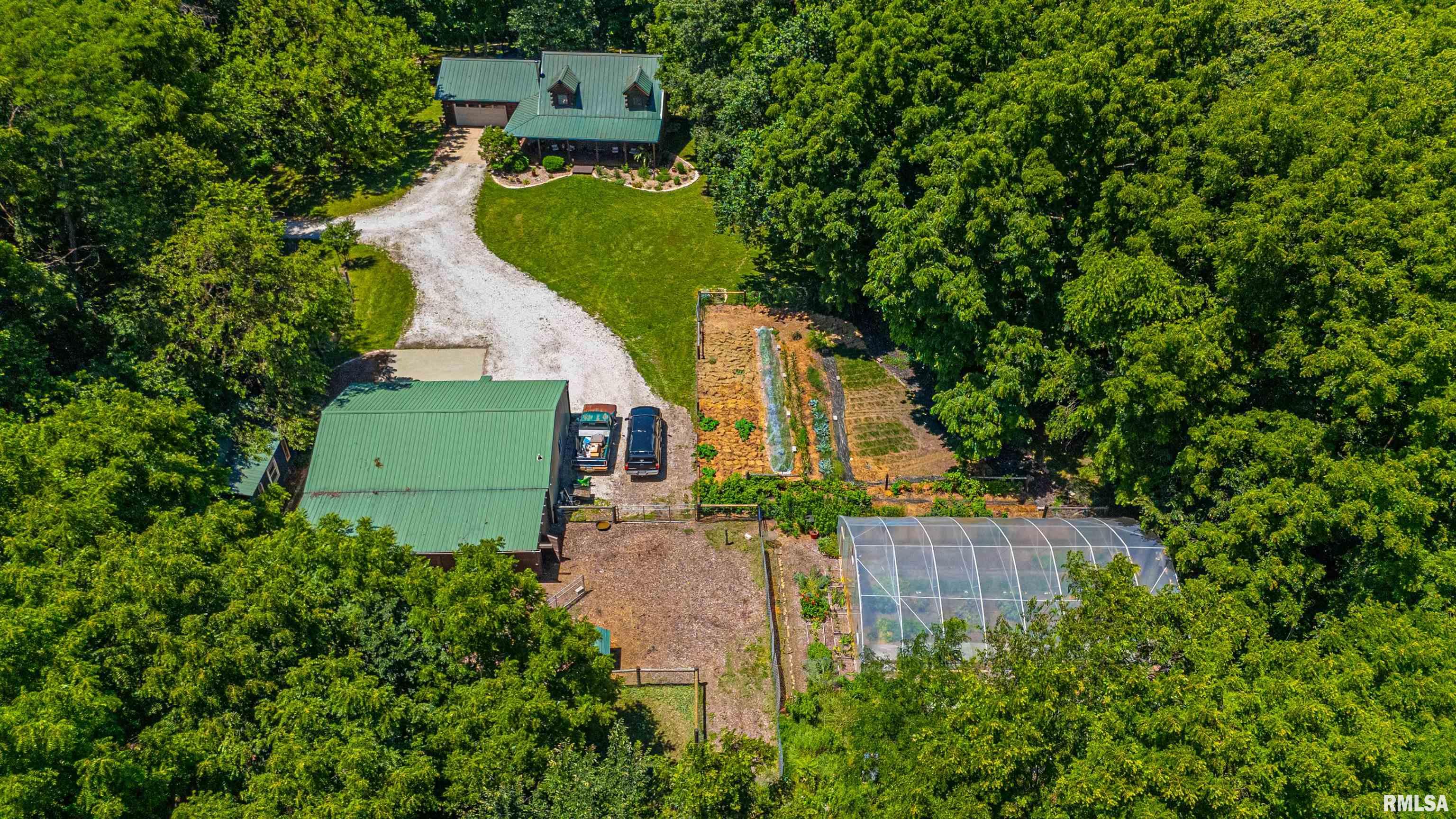 25330 Longview Road Hopedale, IL 61747 - Photo 6 of 57