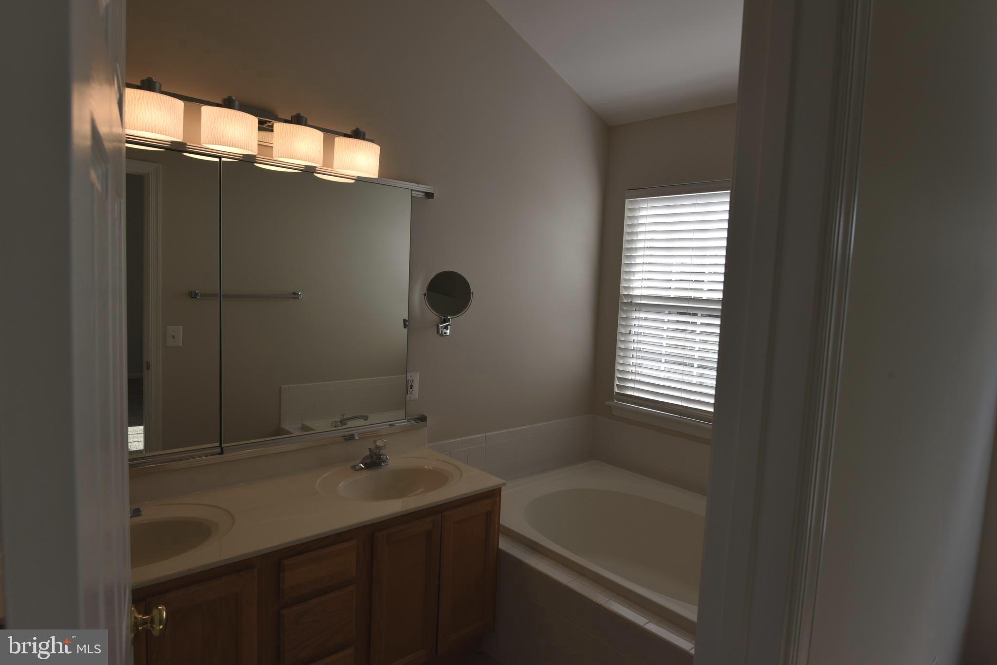 44057 Rising Sun Terrace Ashburn, VA 20147 - Photo 17 of 31