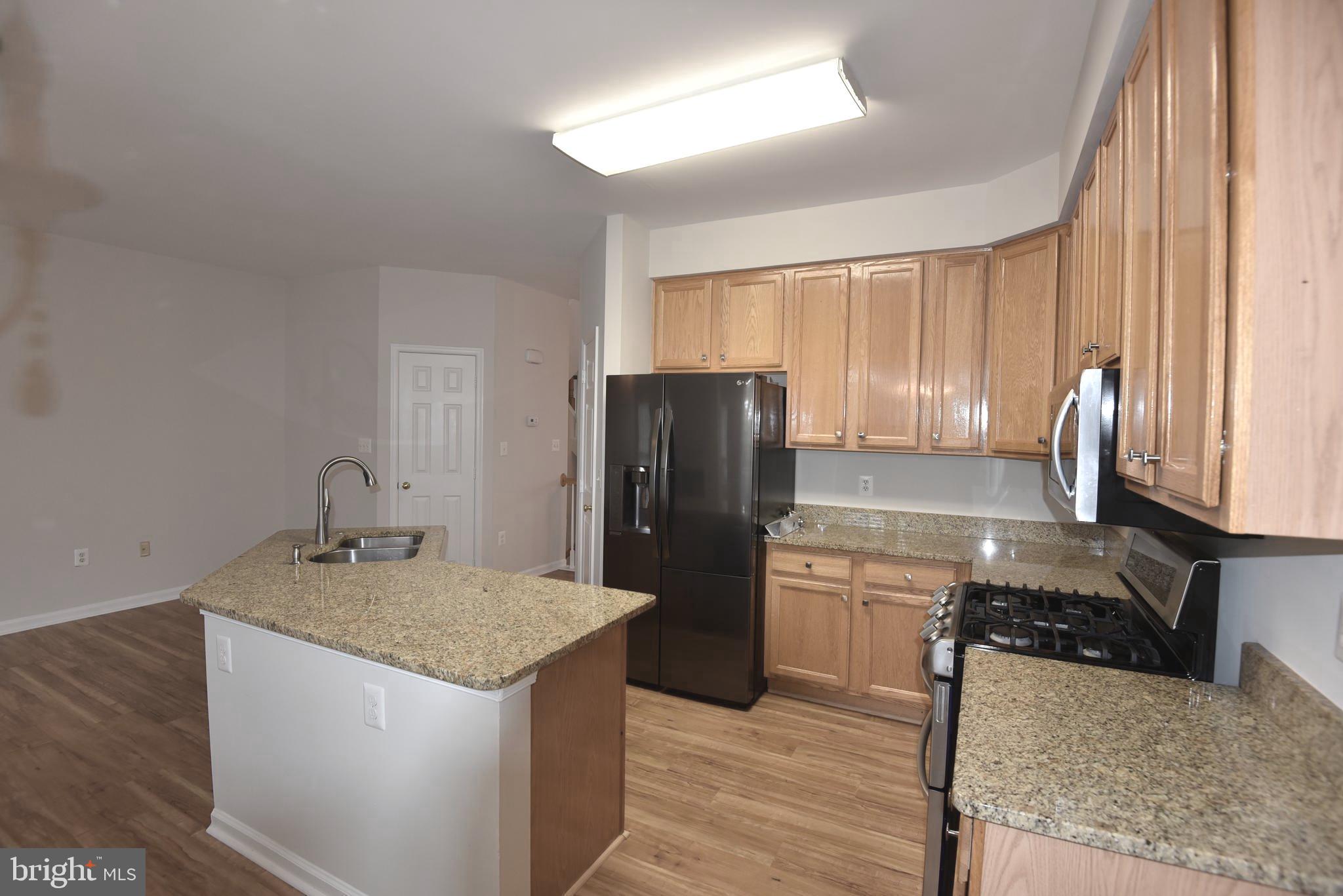 44057 Rising Sun Terrace Ashburn, VA 20147 - Photo 4 of 31