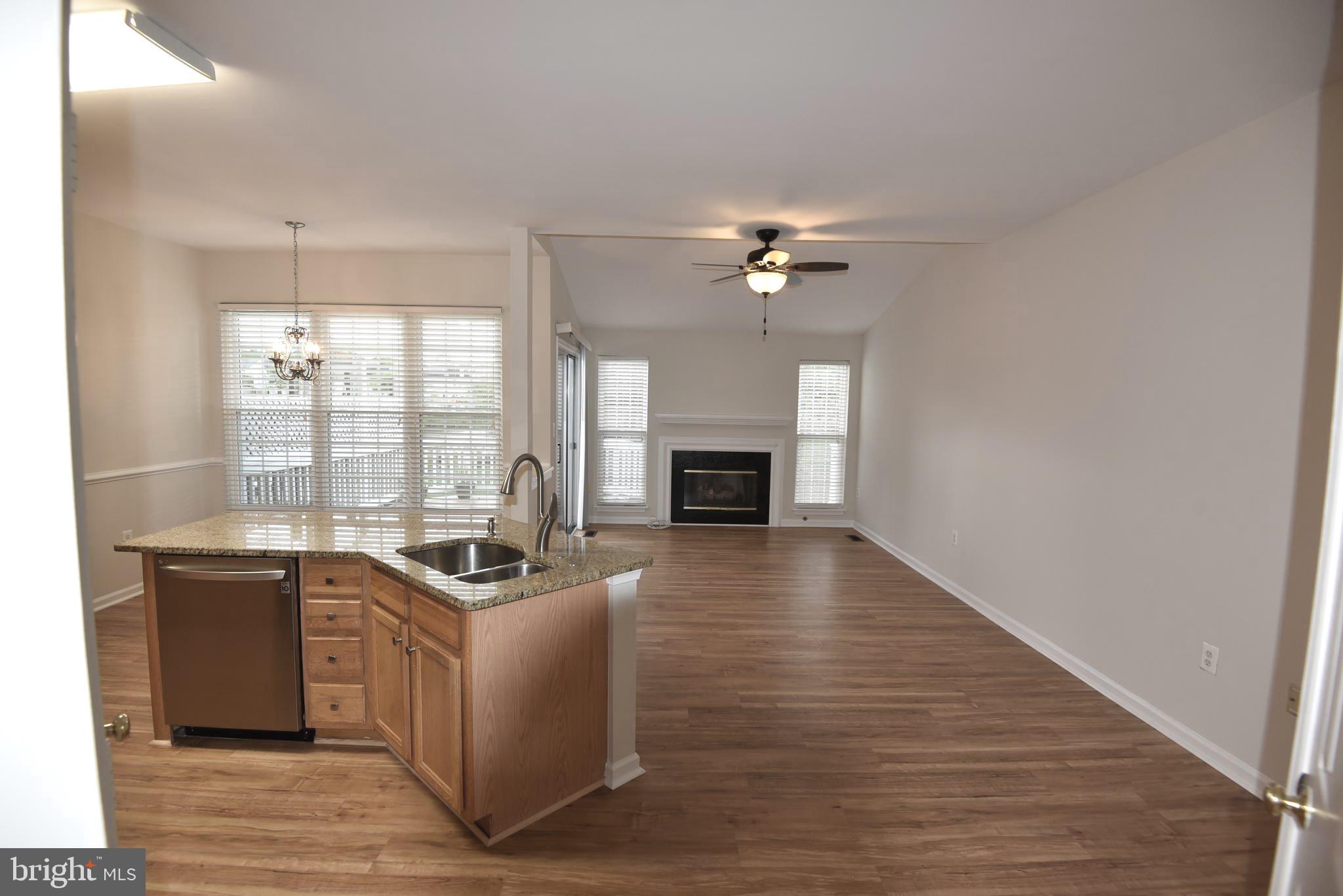 44057 Rising Sun Terrace Ashburn, VA 20147 - Photo 9 of 31