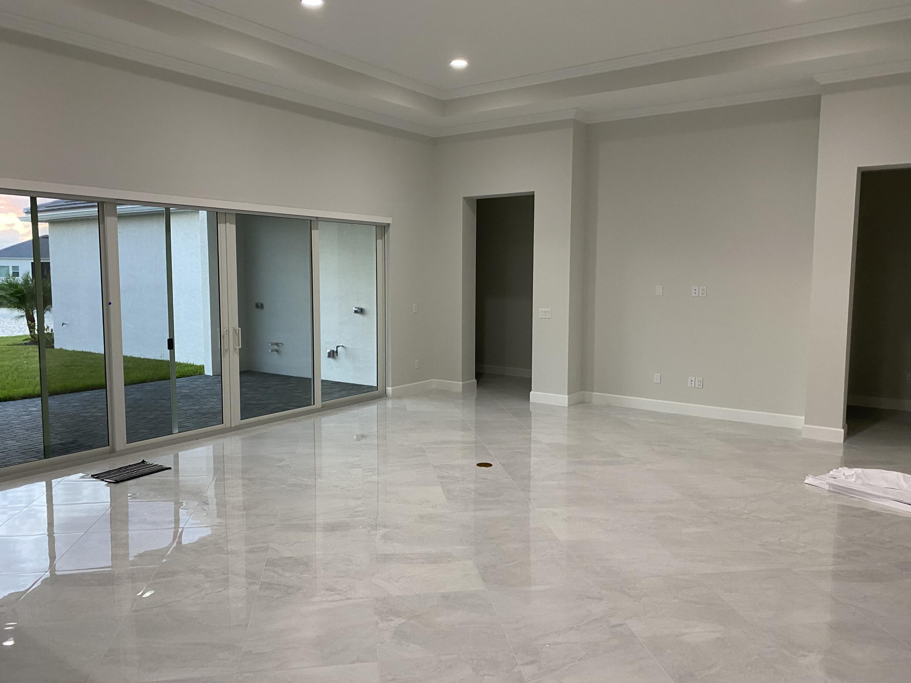 4685 Estates Circle Loxahatchee, FL 33470 - Photo 4 of 40 IMG_1273