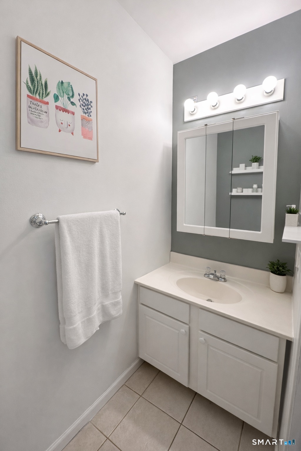 46 Chamberlain Street, Unit B New Haven, CT 06512 - Photo 11 of 12
