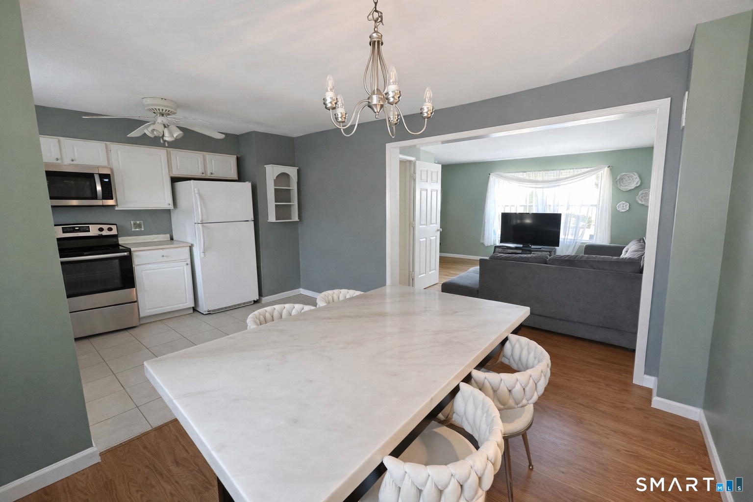 46 Chamberlain Street, Unit B New Haven, CT 06512 - Photo 3 of 12
