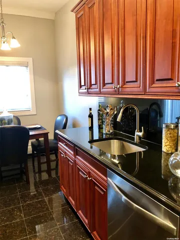 $2,820 | 234 River Avenue, Unit 73, Patchogue, NY 11772