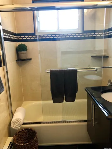 $2,820 | 234 River Avenue, Unit 73, Patchogue, NY 11772