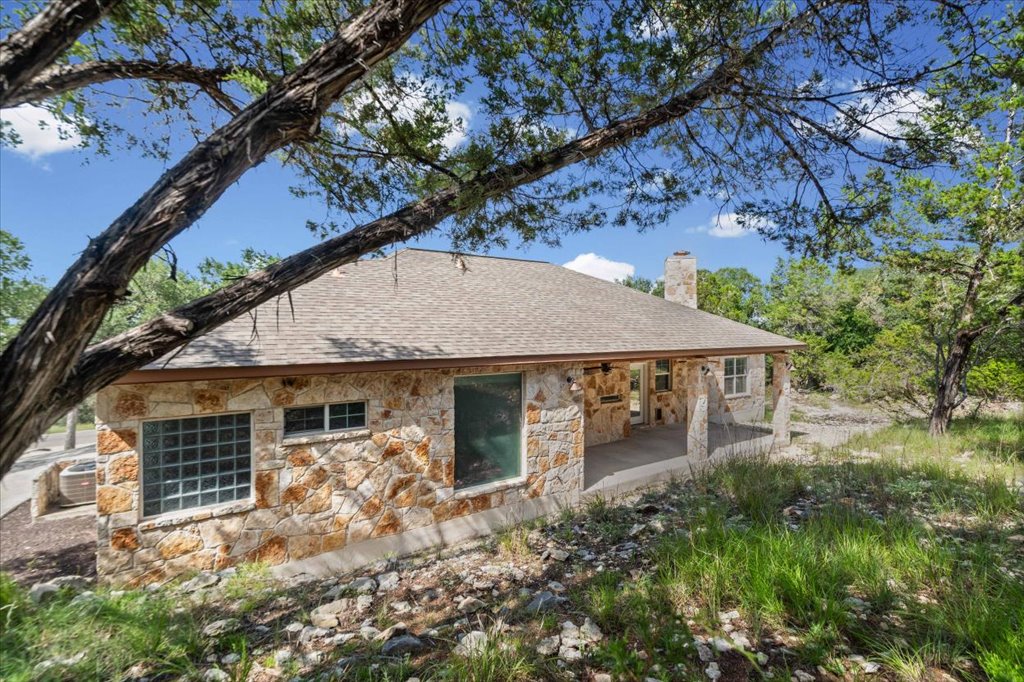 241 Pleasant Valley Road Wimberley, TX 78676 - Photo 26 of 38
