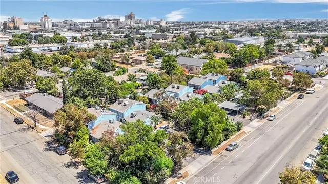 $499,500 | 1622 B Street, Fresno, CA 93706