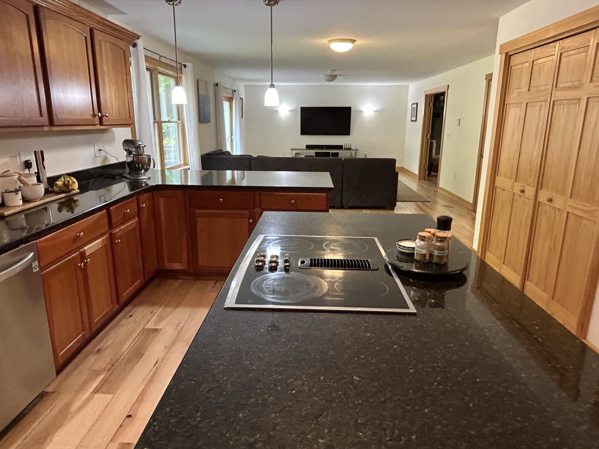 97 Cider Mill Road Surry, NH 03431 - Photo 7 of 33