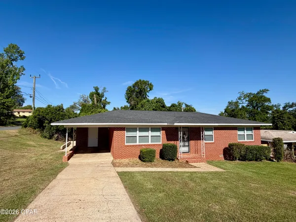 $199,900 | 2957 Park Street, Marianna, FL 32446