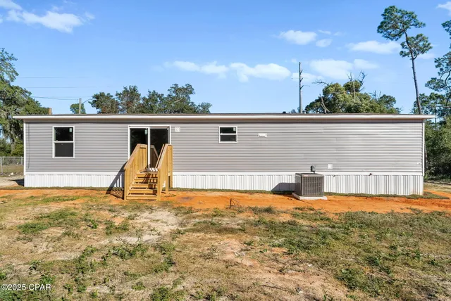 $188,887 | 219 Transmitter Road, Panama City, FL 32401