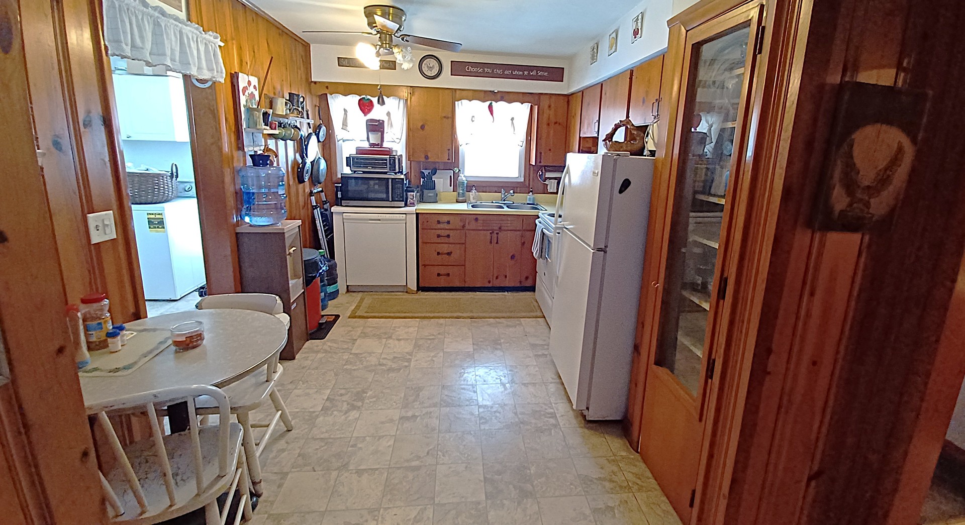 446 Dwight Street Kewanee, IL 61443 - Photo 10 of 23