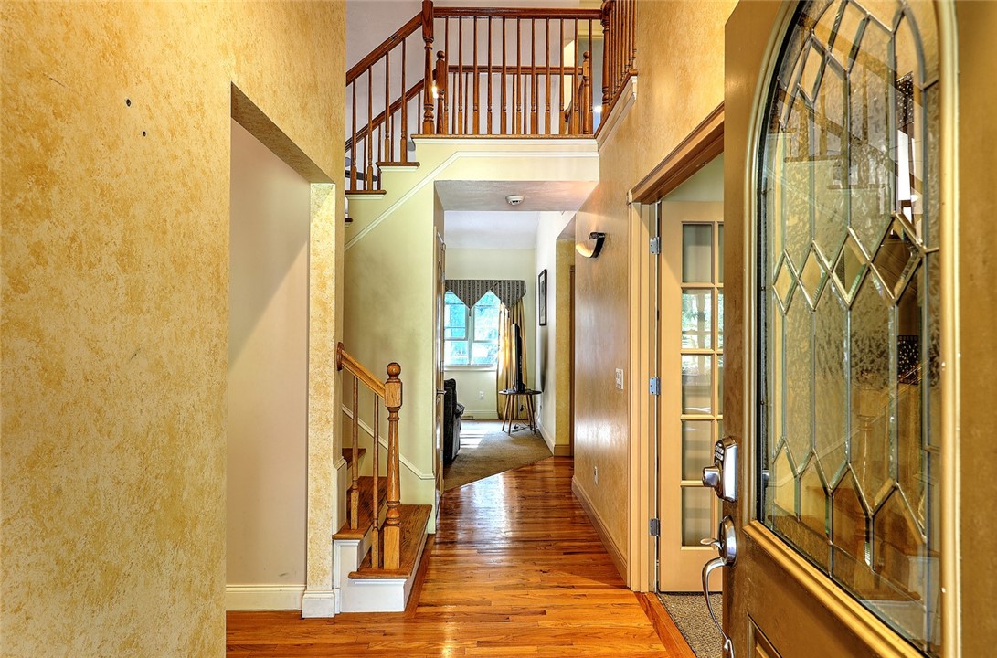 360 Burnt Hill Road Scituate, RI 02831 - Photo 3 of 41