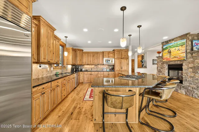 $1,495,000 | 8 Moulton Lane, Victor, ID 83455