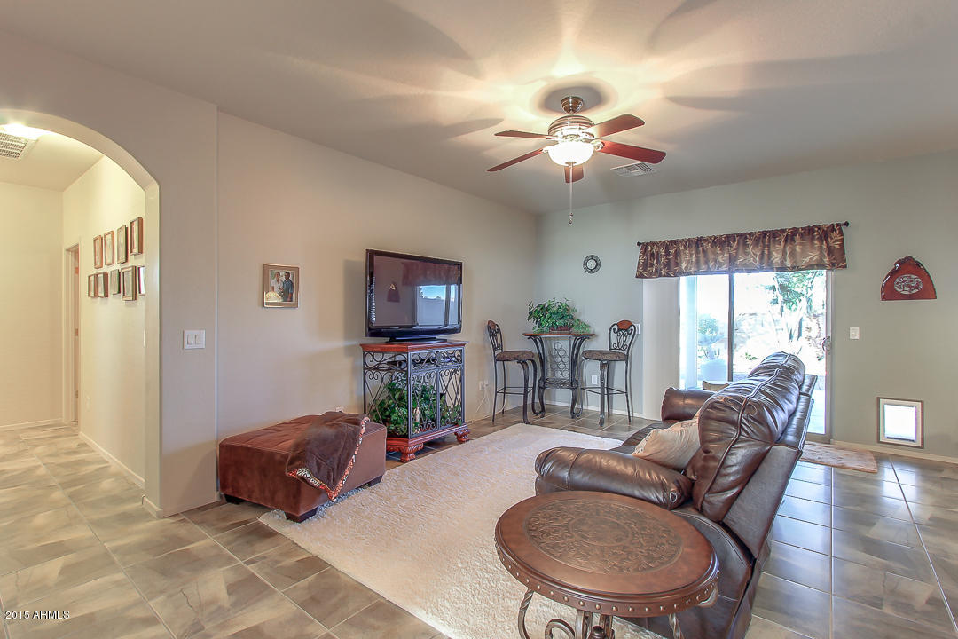 24178 Rooster Road Florence, AZ 85132 - Photo 8 of 42 Rooster-08