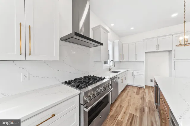 $847,900 | 167 Ellicott Road, Avondale, PA 19311