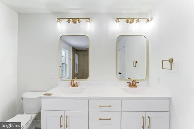 $847,900 | 167 Ellicott Road, Avondale, PA 19311