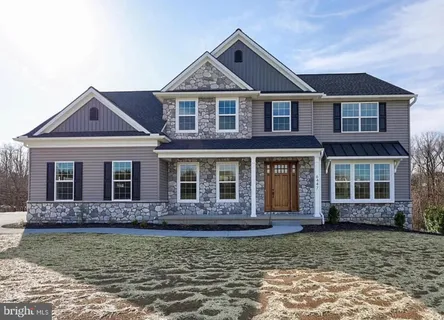 $847,900 | 167 Ellicott Road, Avondale, PA 19311