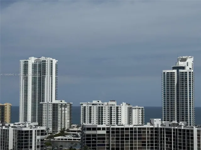 $2,300 | 2500 Parkview Drive, Unit 1909, Hallandale Beach, FL 33009