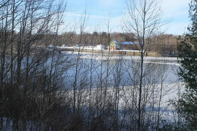 $1,700,000 | Old Military Road, Unit 1A, De Pere, WI 54115